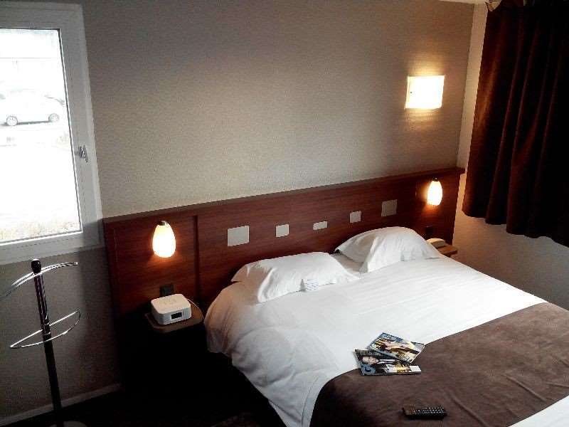 Brit Hotel Rennes Le Castel Camera foto